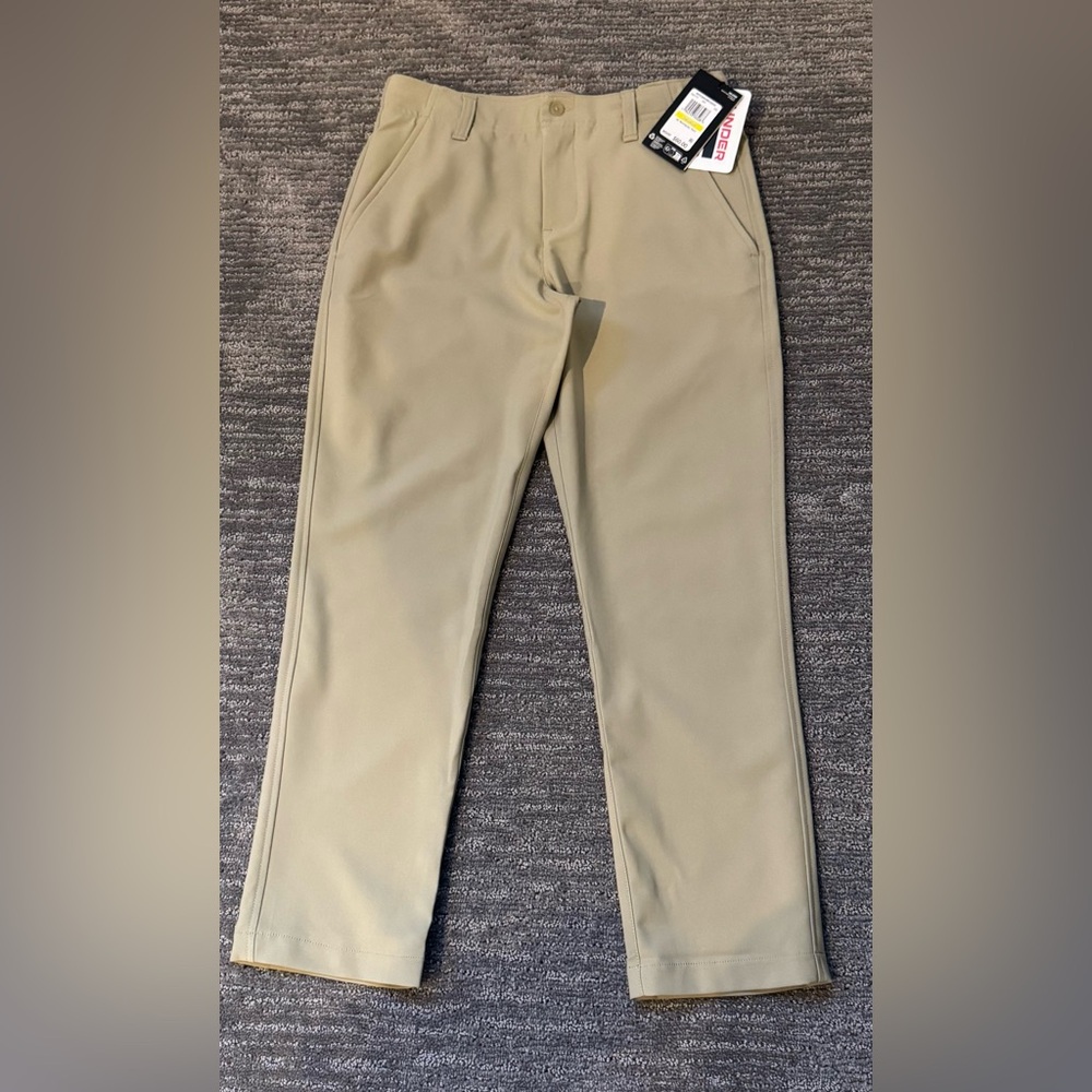 NWT Under Armour Match Play Pant Boys Youth Medium